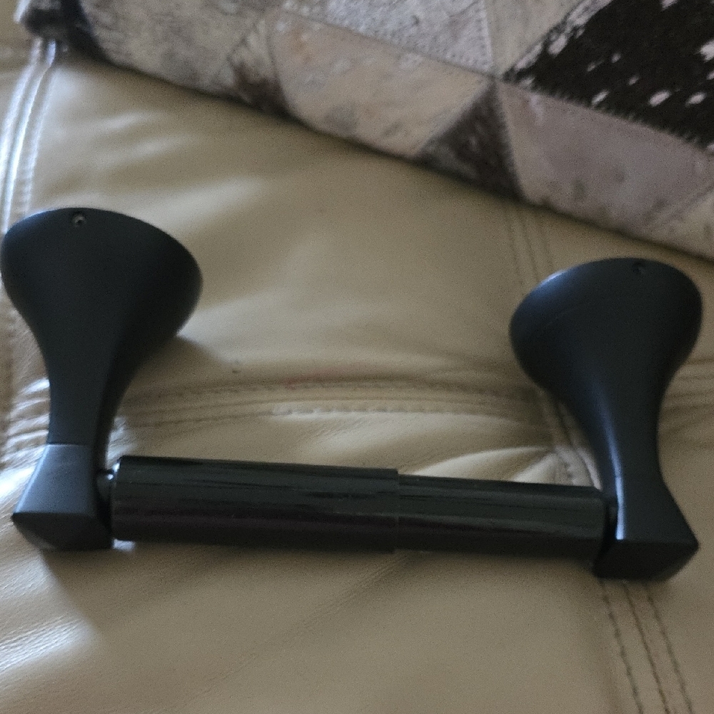 Sleek Black Bath Accessory